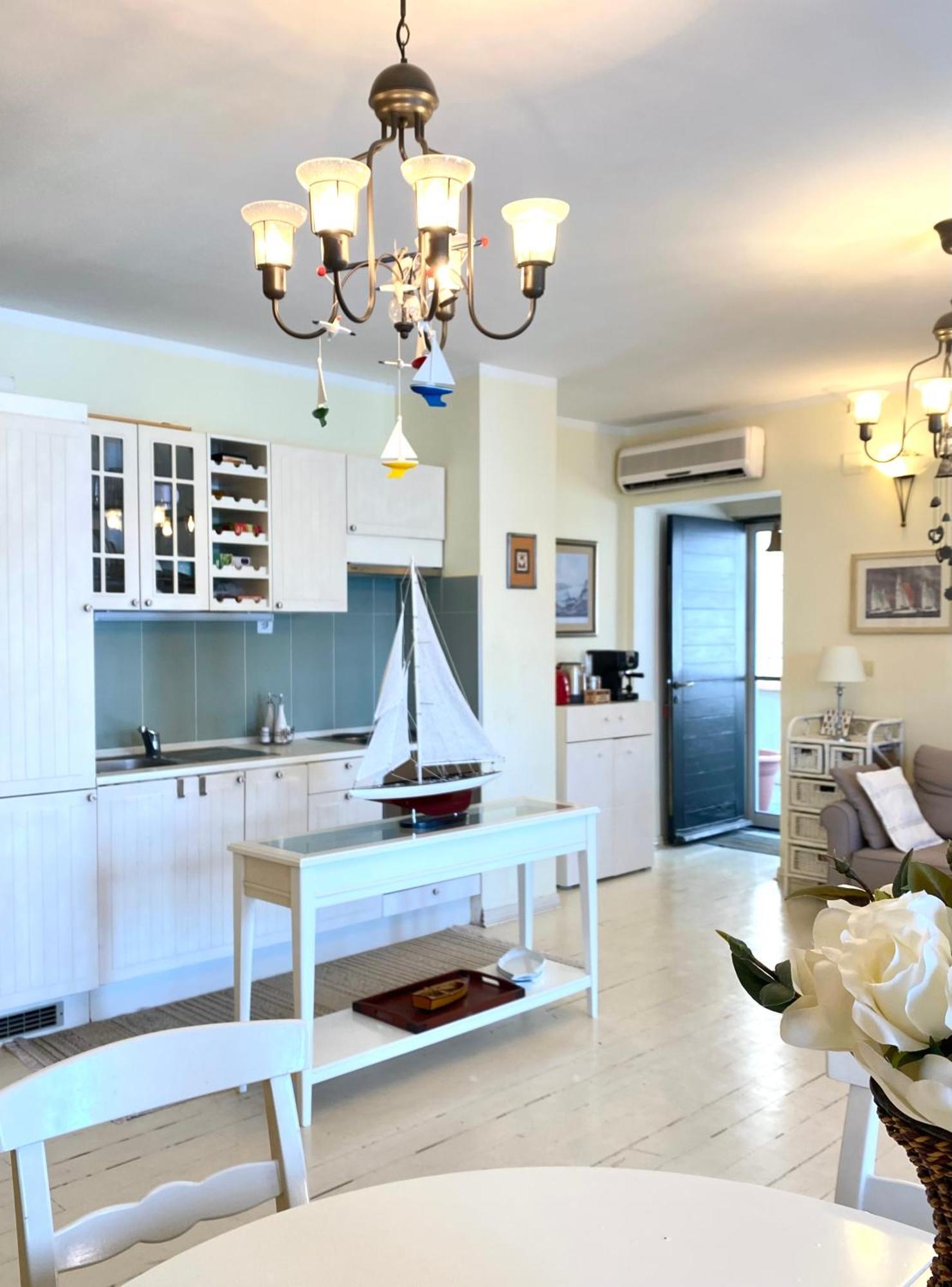 Apartment Tri Kiparisa Tivat Zewnętrze zdjęcie
